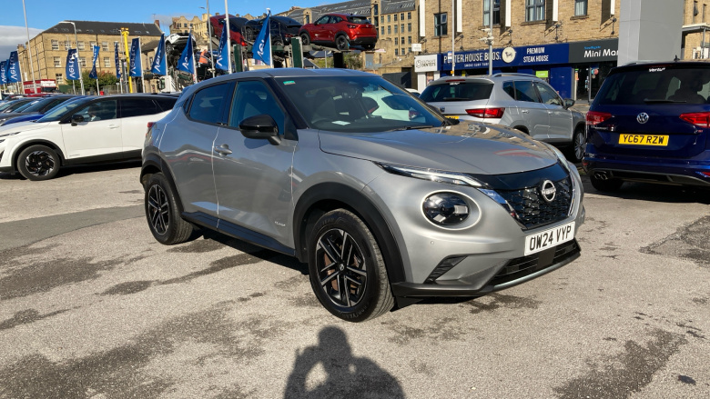 Nissan Juke 1.6 Hybrid N-Connecta 5dr Auto Hybrid Hatchback